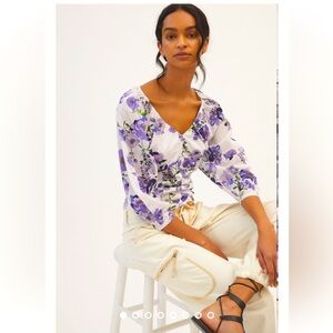 Anthropologie NWT V-Neck Ruched Knit Top size XS.